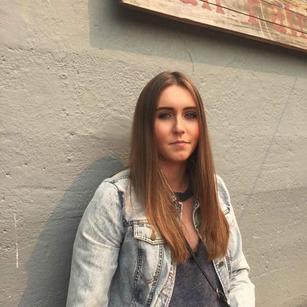 Meet your Posher, Halle